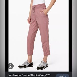 lulu lemon dance studio crop 25” in misty pink.